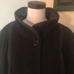 Two toned gray wool blend woman’s coat